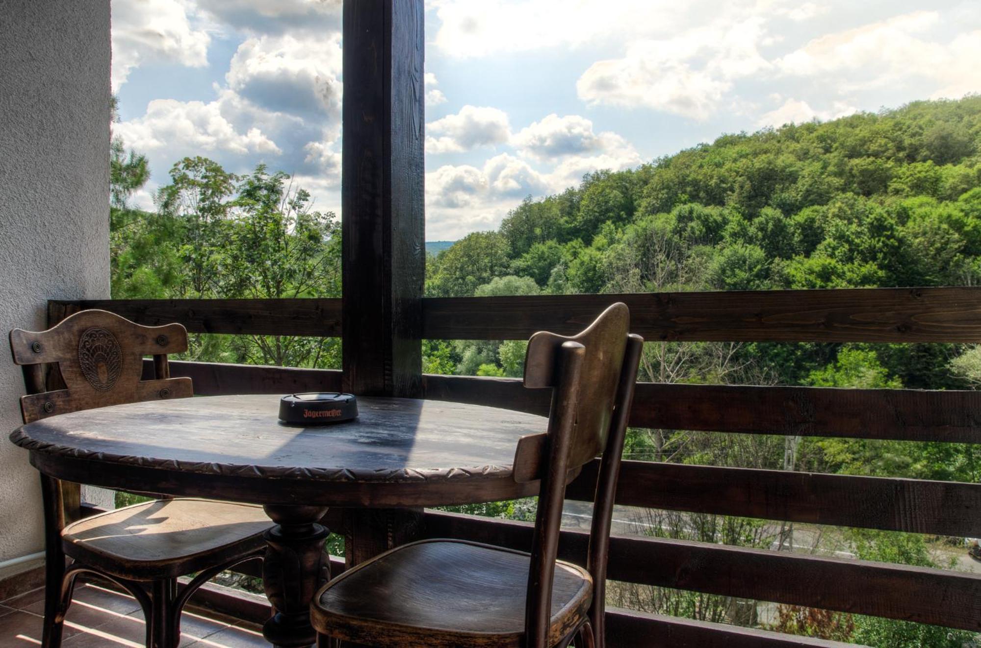 Pensiune-Restaurant Tara Luanei Sărata-Monteoru Δωμάτιο φωτογραφία